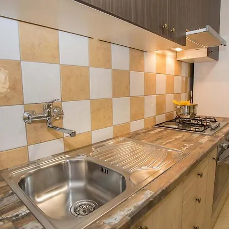 בית נופש Casa Ivana