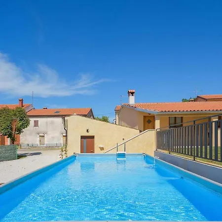 Holiday home Casa Ivana *